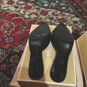 Burberry shoe/slides size 40